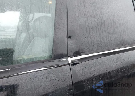 2002 Toyota Sequoia Limited V8 z USA, uszkodzony, nr VIN 5TDBT48A52S099905